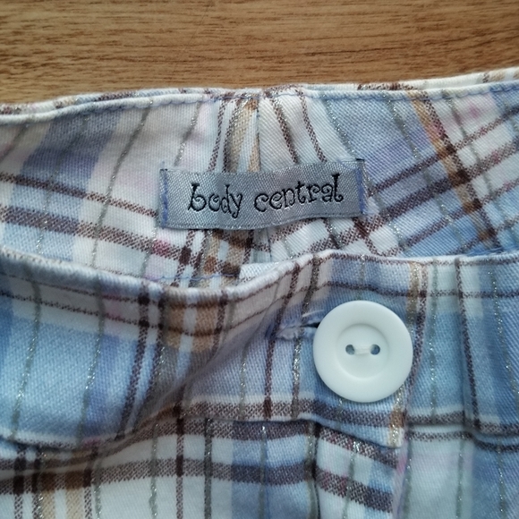 Plaid Short Shorts - Picture 2 of 4